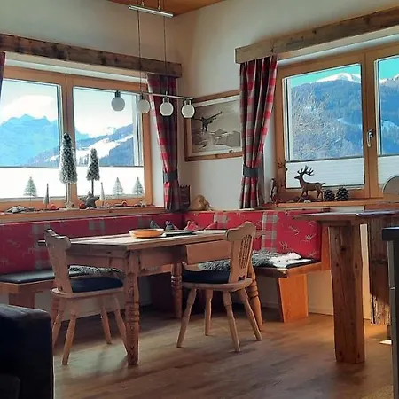 Steinhof Апартаменты *