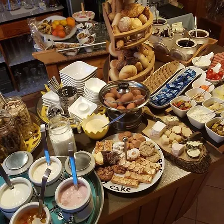 Steinhof Апартаменты *